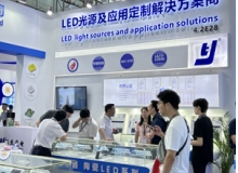 我們?cè)谶x購(gòu)工業(yè)冷水機(jī)時(shí)遇到報(bào)價(jià)低應(yīng)該要注...